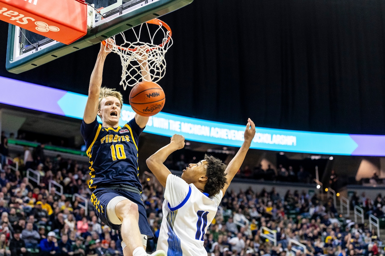 Pewamo-Westphalia Overcomes Lovejoy’s Historic 41 Points to Claim First State Title Since 2019