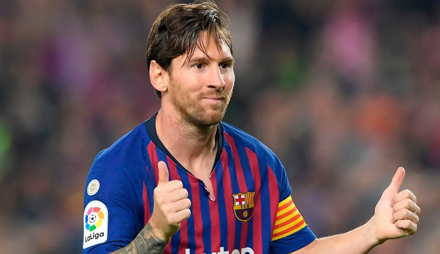 Ivan Rakitic Insists Lionel Messi 'Deserves' Proper Barcelona Tribute & Urges Former Teammate to Play On for at Least 'a Few More Years'