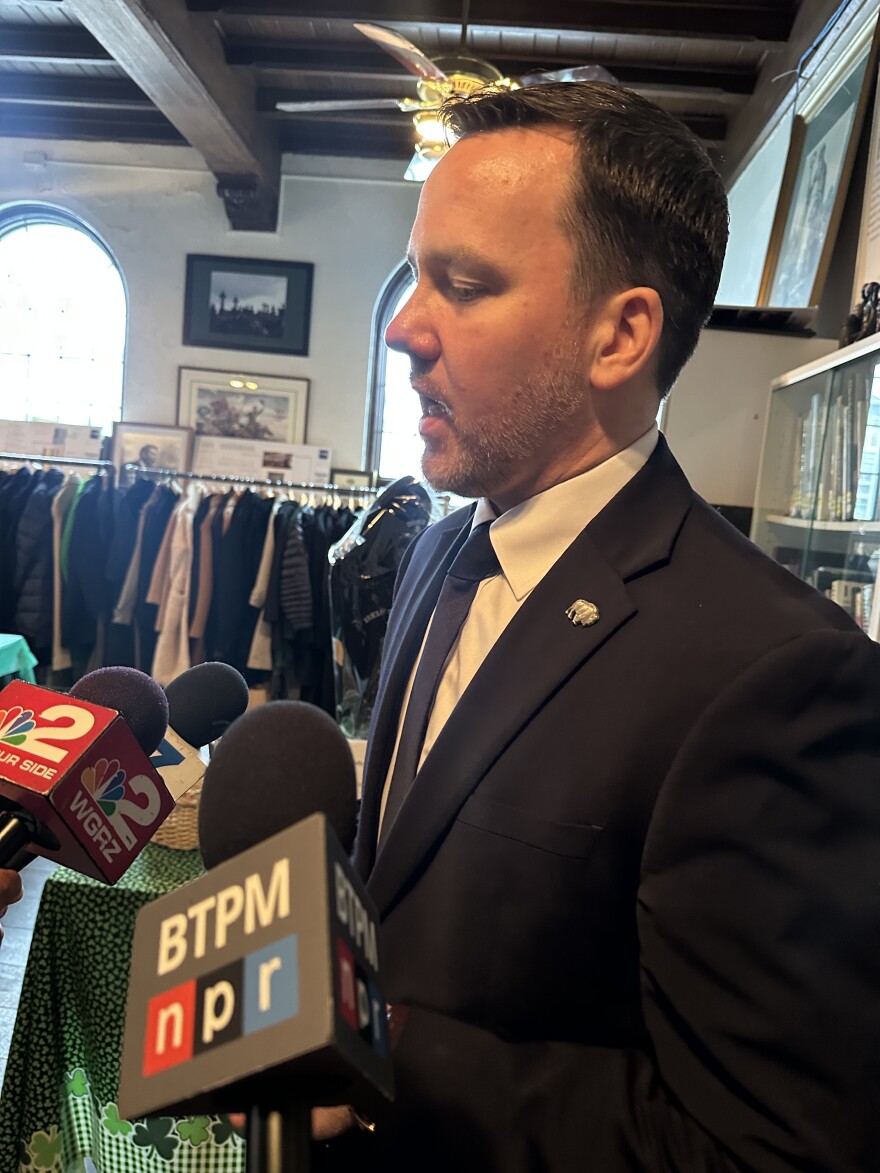 Chris Scanlon speaks at Friday's Buffalo Irish Civic Luncheon.