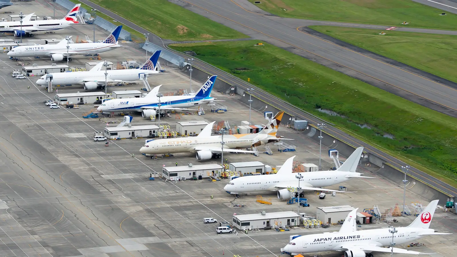 FAA to Mandate Inspections on Boeing 787 Due to 'Shim Gap' Manufacturing Issues